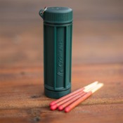 Waterproof 10cm Storm Matches 15pcs